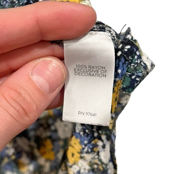 J.Jill Smocked Relaxed Rayon Blouse Navy Blue Ditsy Floral Print XL Long Sleeved - Picture 7 of 7